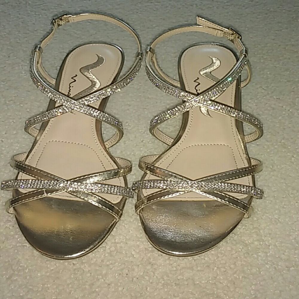 Nina formal wedges